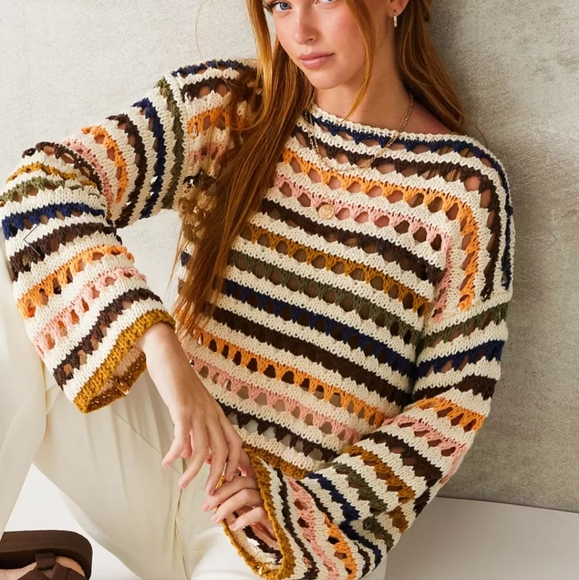 33 Coastal Sweaters - 🎊HP!!🎊33 Coastal Crochet Sweater